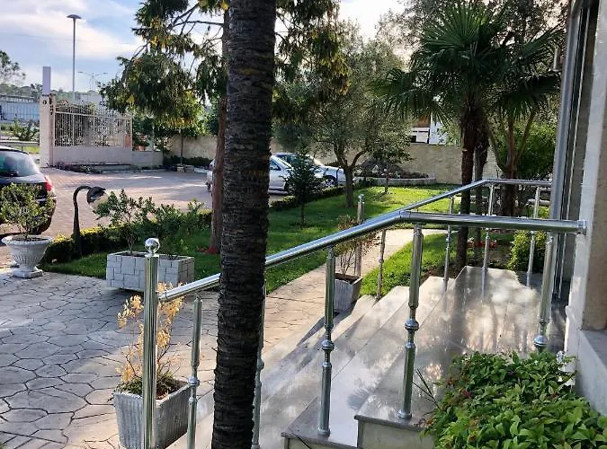 Hotel Autostrada Kashari