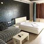 Hotel Autostrada *
